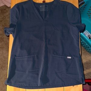 Figs 3Pocket Casma Scrub Top